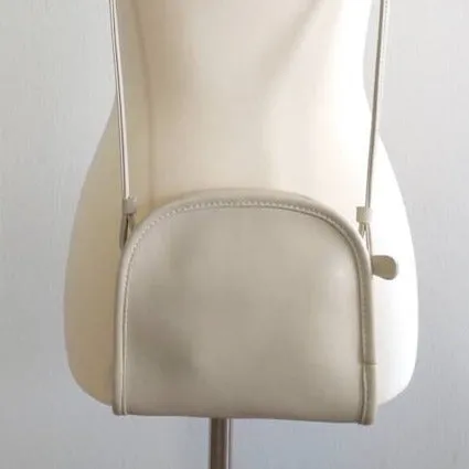 Abbie - Vintage Coach Crossbody