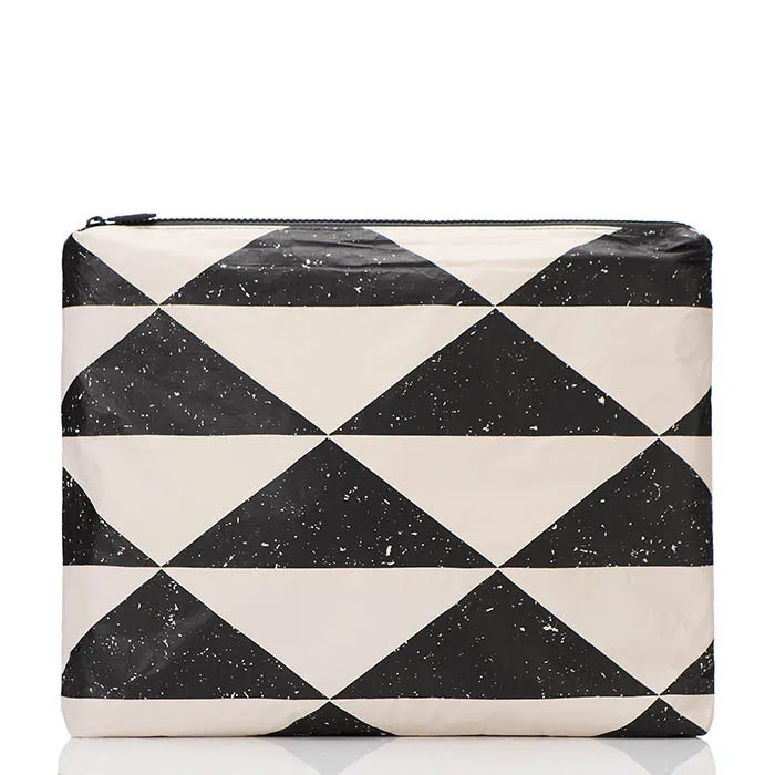 Aloha Collection Kona Nui Max Pouch