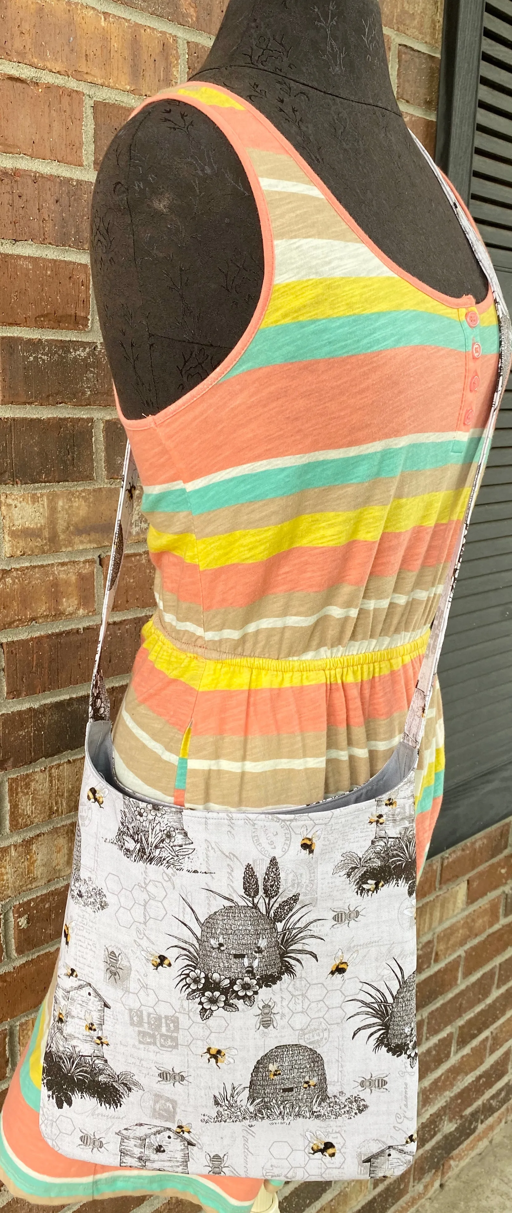 Crossbody Beehive Purse