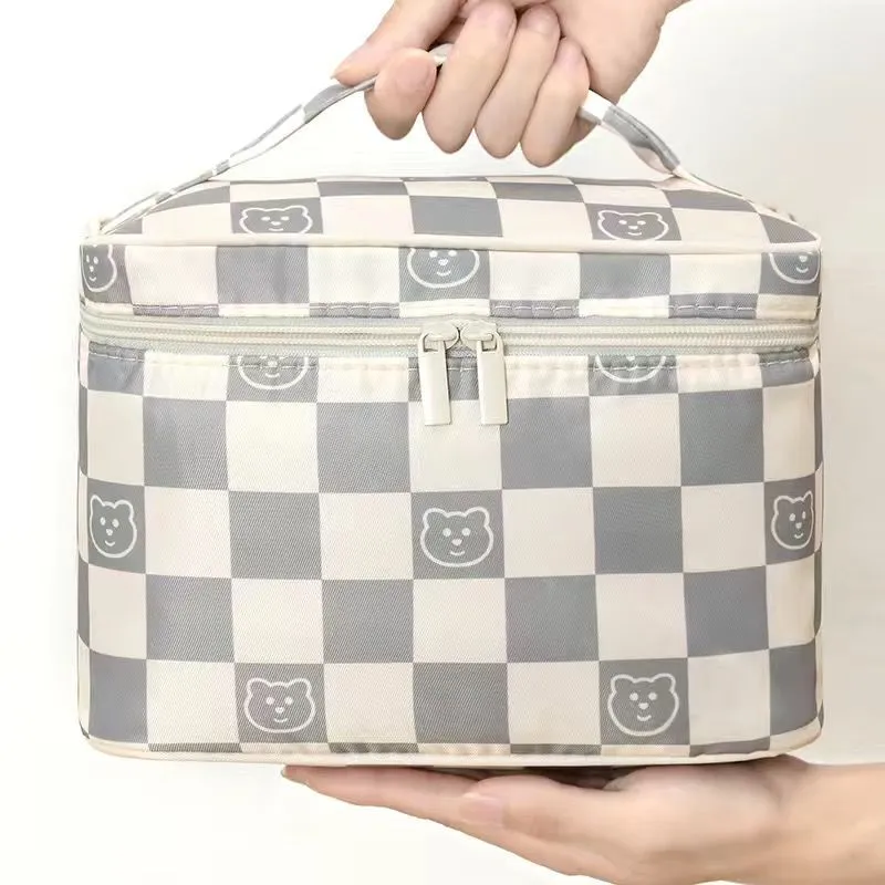 Cute Portable Waterproof Cosmetics Storage Large Capacity Bags
