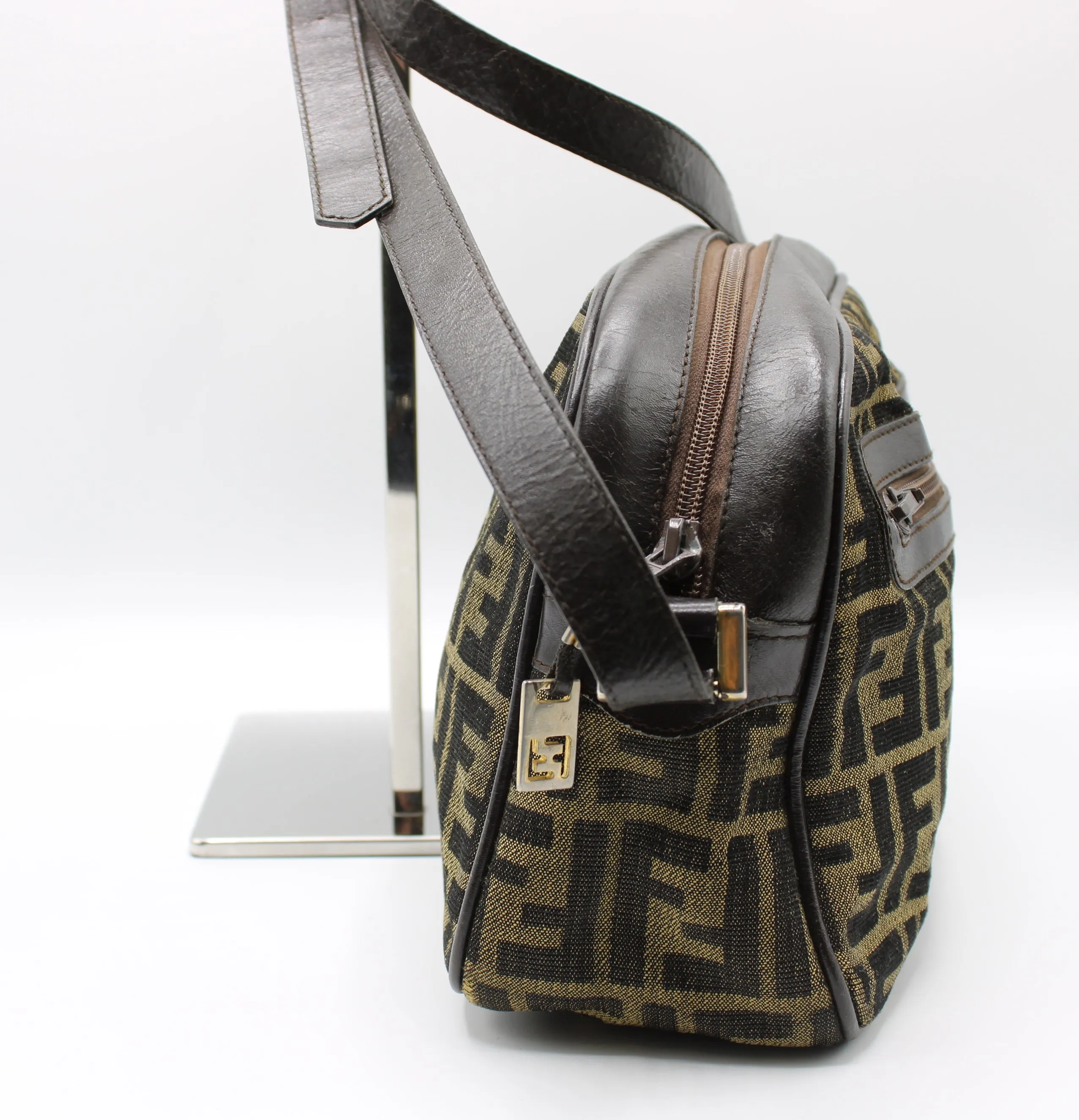 Fendi Zucca Pattern Crossbody Bag Leather Trim Front Pocket Vintage