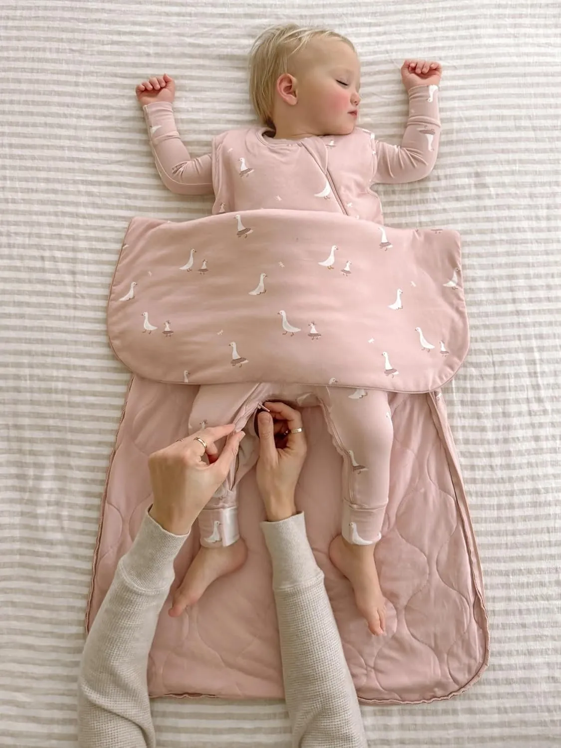 GUNAMUNA Unisex Baby, Toddler Wearable Sleeping Bag Bamboo Rayon, Premium Duvet Sleep Sack, 0.5 TOG
