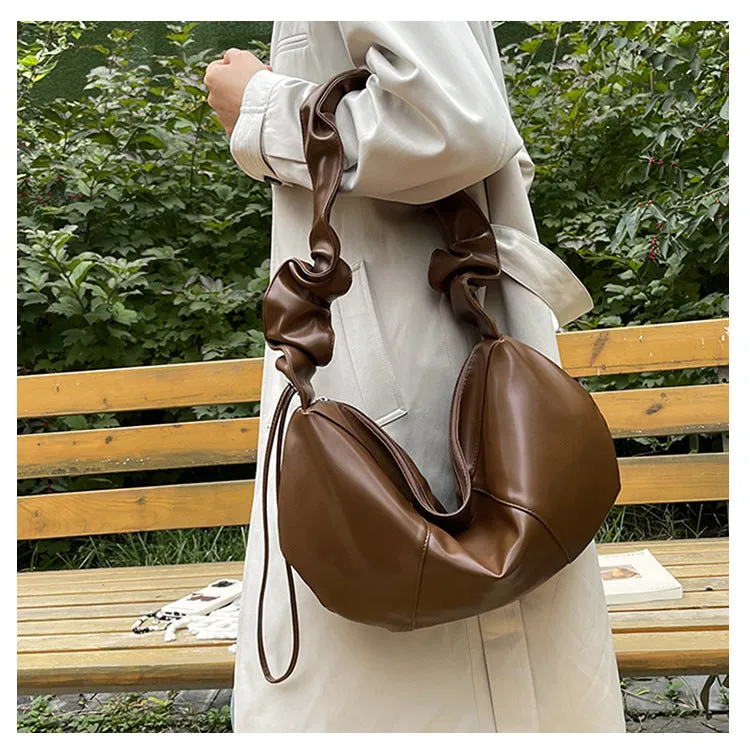Large Capacity Crossbody Bag Fashionable Shoulder Dumpling Bag