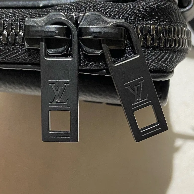 LOUIS VUITTON LV Phone Bag Crossbody Black Leather