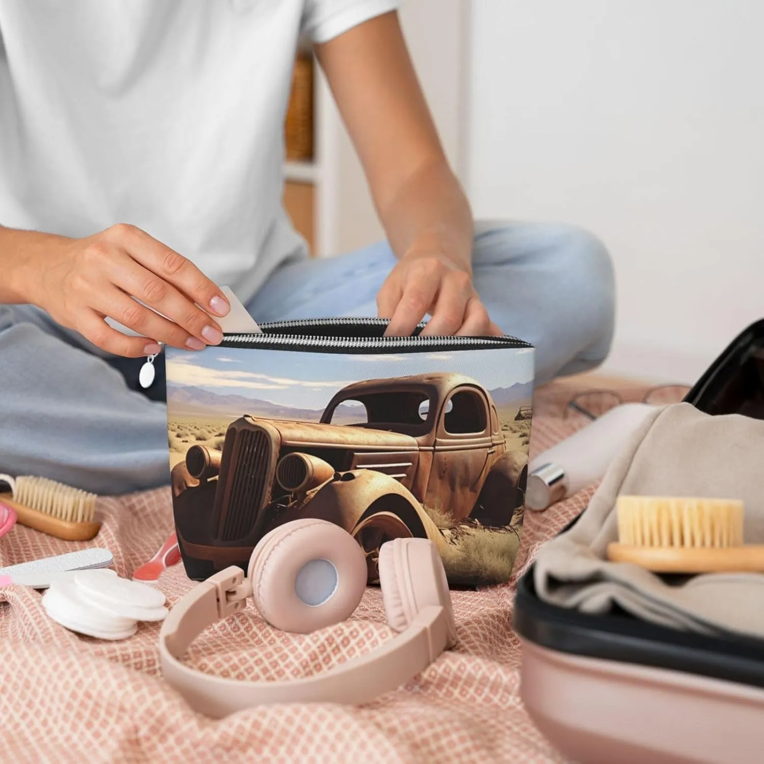 Makeup Bag for Women Wheels Abandoned in The Desert Travel Cosmetic Bag Large Capacity Portable Makeup Organizer Bags PU Leather Waterproof Toiletry Bag Cute Aesthetic Zipper Makeup Pouch