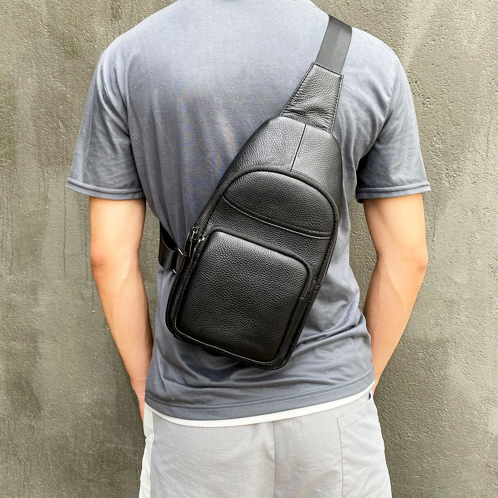 Men's Leather Cross Body First Layer Cowhide Men's Chest Bags