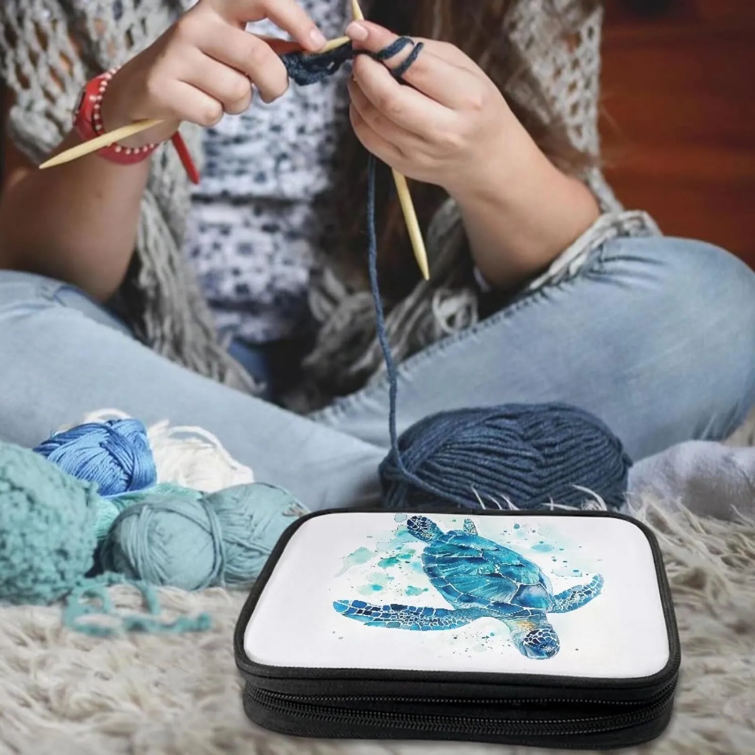 Noprintge Sea Turtle Print Crochet Hook Case, Crochet Storage Bag Knitting Needles Case Travel Storage Bag for Various Crochet Needles and Accessories, Easy to Carry