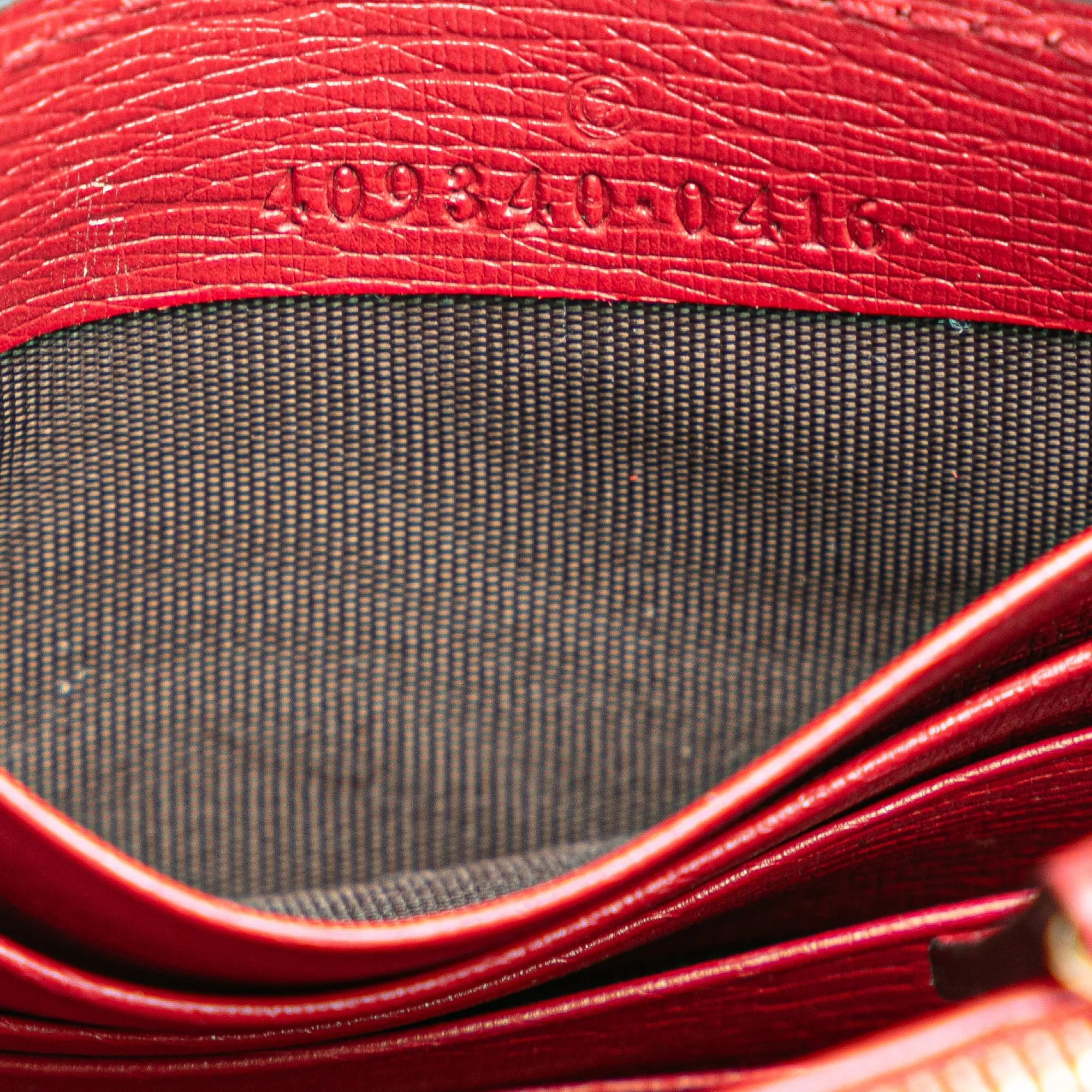 Red Gucci Interlocking G Blooms Leather Wallet on Chain