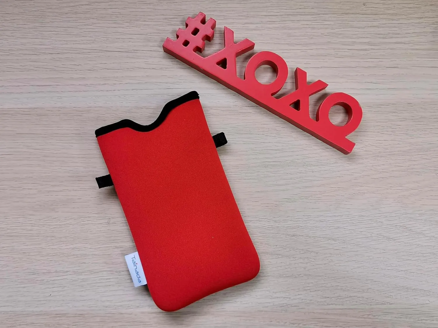 Tainada Men Women Neoprene Phone Sleeve Pouch Case Bag w/Crossbody Strap/Neck Lanyard for iPhone 16/15 Pro Max, 16/15 Plus,16e; Samsung S25 , S24, A56; Original Design/Made in Taiwan (Red)
