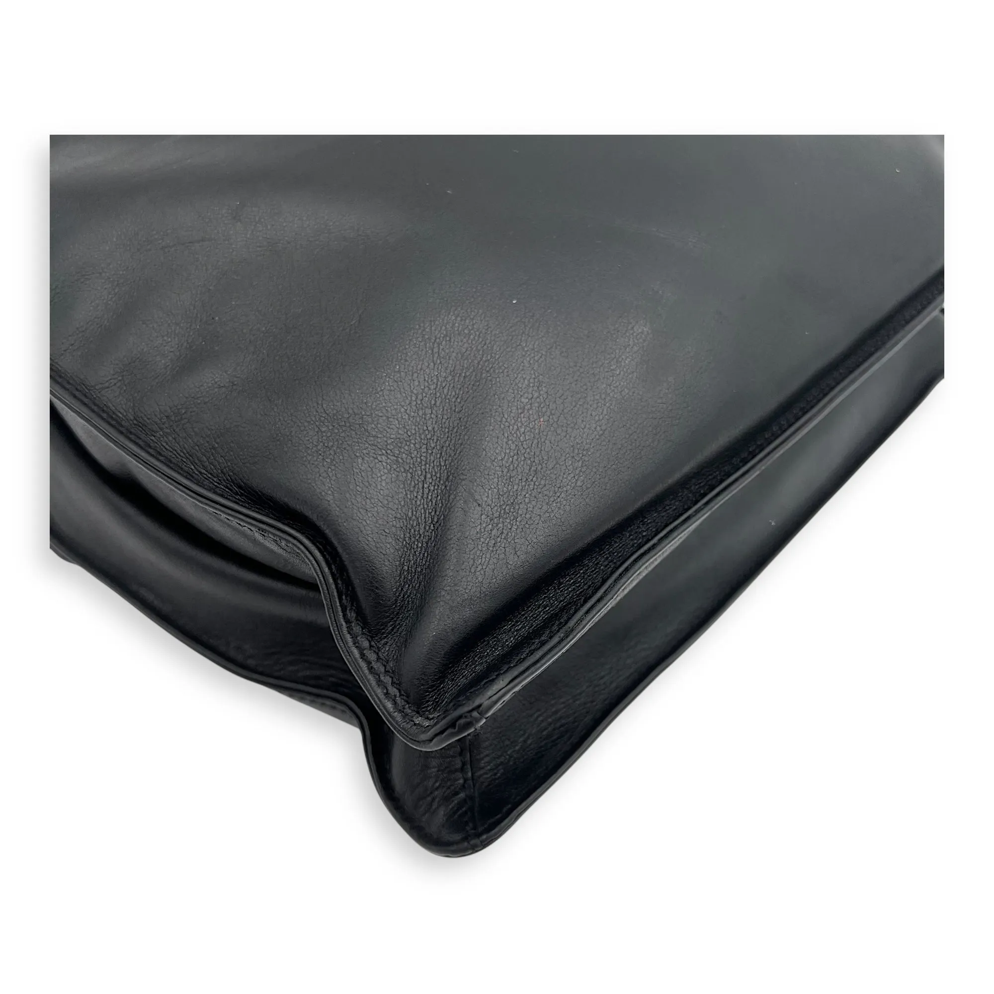 Vintage CC Black Crossbody Bag in Calfskin, Gold hardware