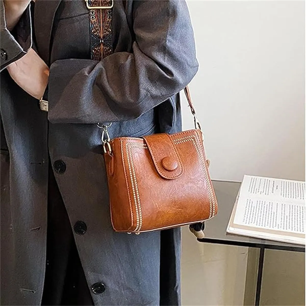 Vintage Fashion Bag with Adjustable Wider Shoulder Strap,Retro Water Bucket Shoulder Bag,Casual Crossbody with Rabbit Pendant