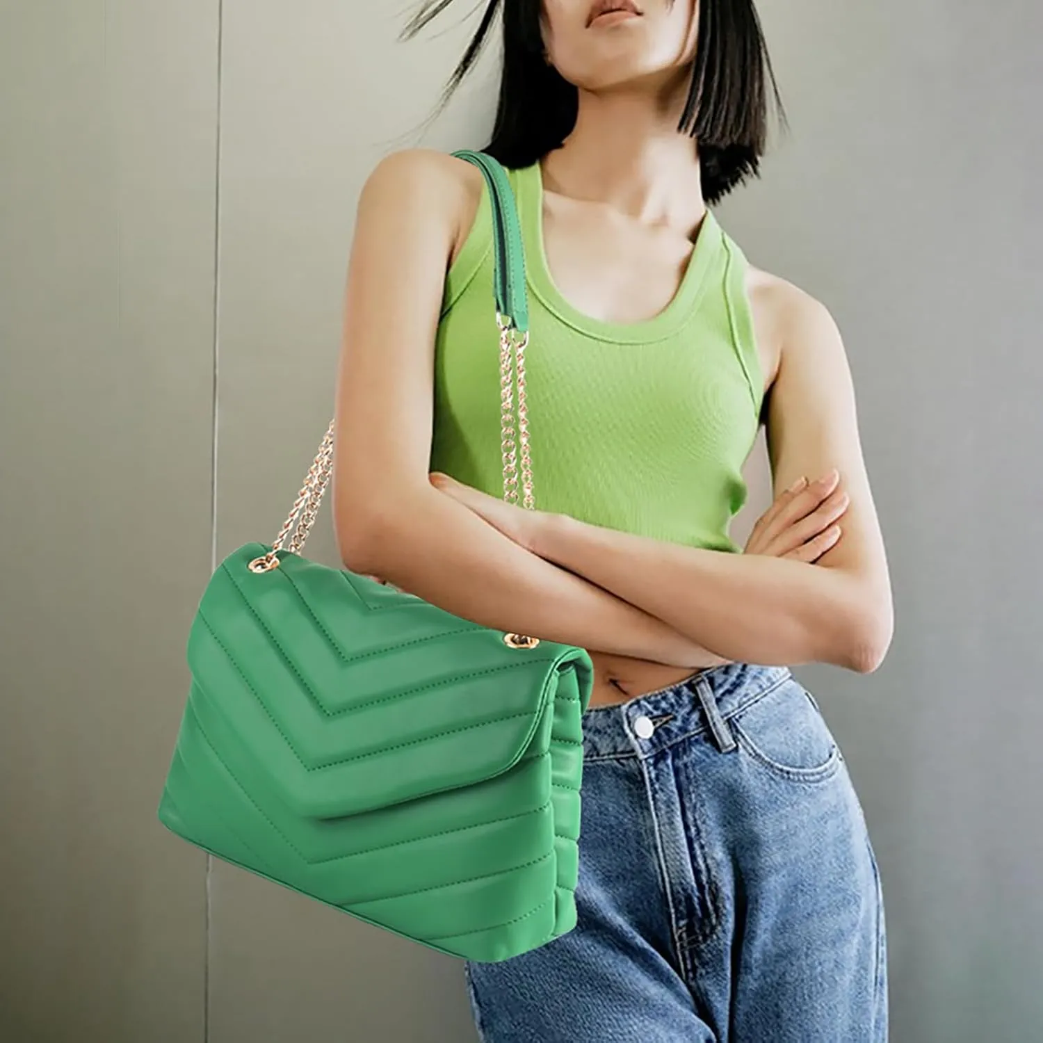 Women Shoulder Bag, Fashionable Quilted Vegan leather Crossbody Purses with Adjustable Chain Designer Purses
