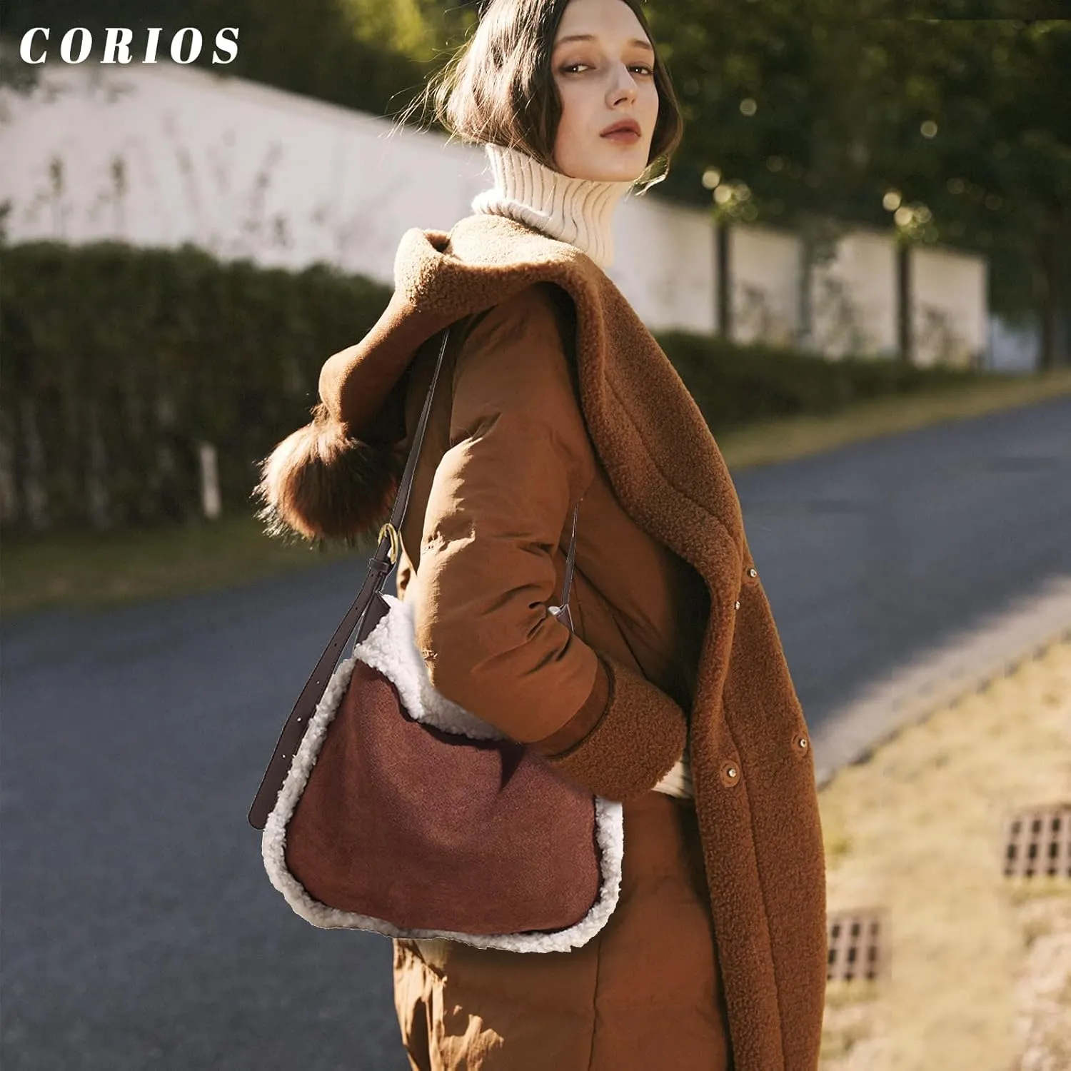 Women Suede Tote Bag Shoulder Bag with Lamb Wool Vintage Crossbody Bag Soft Plush Top Handle Bag Large Handbag
