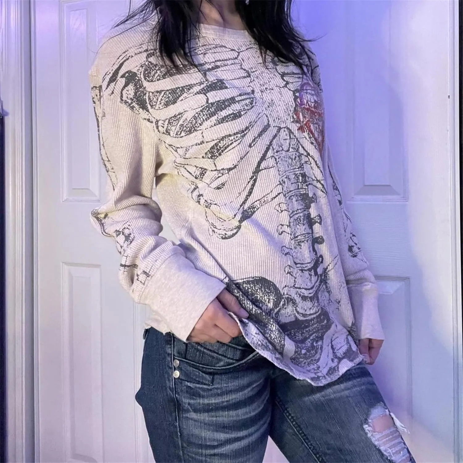 Women Y2K Grunge T Shirt Emo Aesthetics Graphic Tops Teen Girl Vintage Baggy Goth Tops Harajuku Punk Grunge Clothes