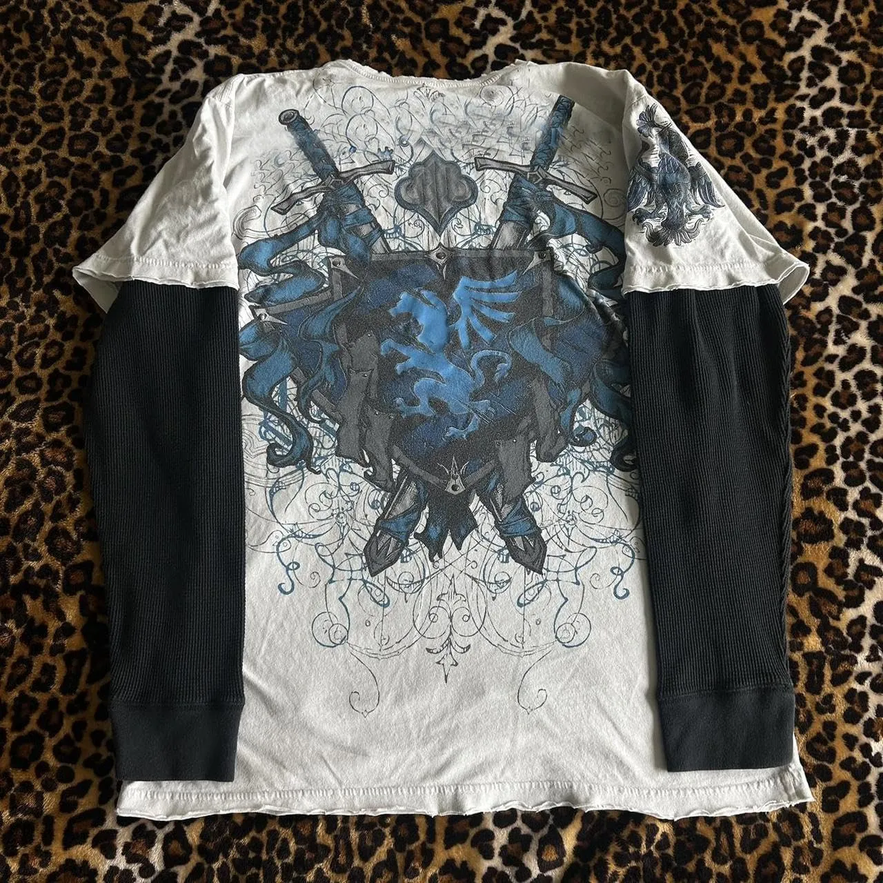 Women Y2K Grunge T Shirt Emo Aesthetics Graphic Tops Teen Girl Vintage Baggy Goth Tops Harajuku Punk Grunge Clothes