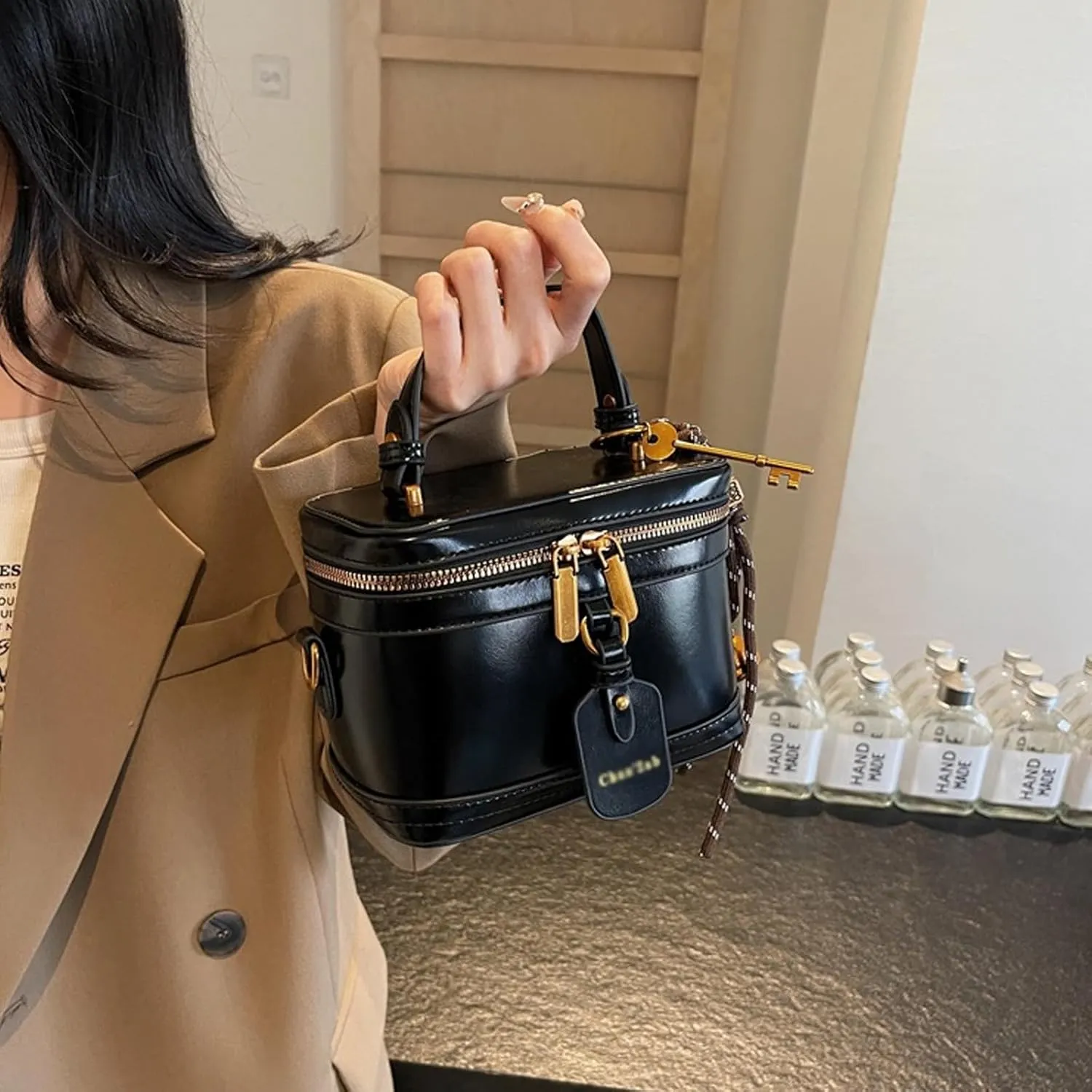 Women's Elegant Minimalist Handbag, Fashion Vintage PU Box Shape Handbag Crossbody Shoulder, Cute Tote bag with Bell