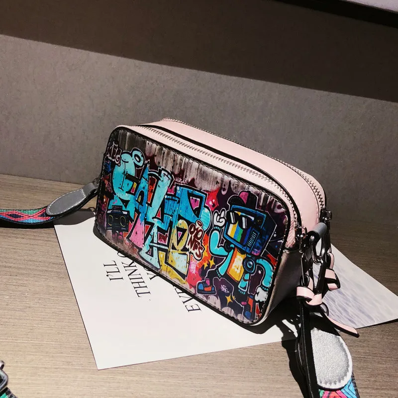 Women's Iti Fashionable Printed Wide Strap Crossbody Bags