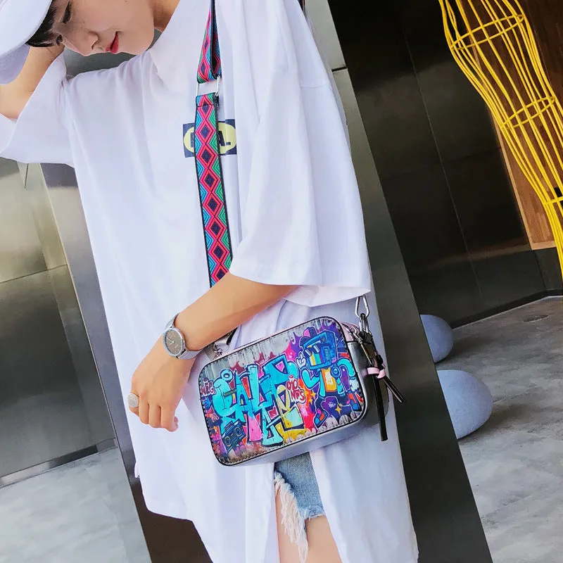 Women's Iti Fashionable Printed Wide Strap Crossbody Bags